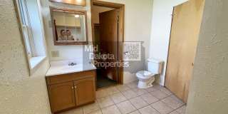 509 E 1st- 3 bedroom single story house Gallery 10