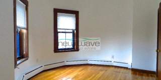 12 Columbus Square Gallery 14