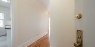 267 10th Avenue Gallery 12
