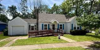 704 E 11th St Gallery 1