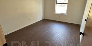 2717 West Shaw Street Gallery 4