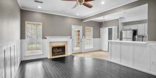 4 Bedroom 2 Bath Townhouse in Pelham Gallery 1