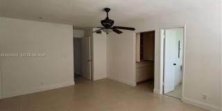 1040 Crystal Lake Dr Gallery 5