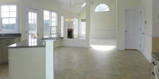 5 Lakehurst Court Gallery 14