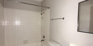 7423 CORIAN PARK DR Gallery 9