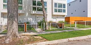 143 CATALPA AVE 143 CATALPA AVE Gallery 1