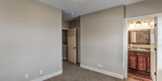 The Portland Gallery 72
