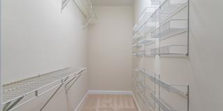 Spacious 3 Bed 2 Bath Condo With Balcony In Sought After Summerfield at Brambleton Gallery 16