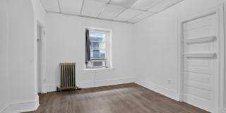 4011 PINE Street Gallery 37