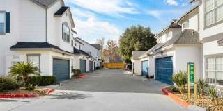 Castle Hills Townhomes Gallery 29