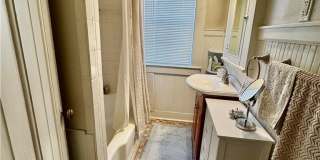 275 Rosedale Street Gallery 21