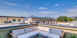 Contemporary Townhome with Rooftop Deck-Flatiron Views Gallery 5