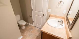 Beautiful 3 Bedroom 3 Bath Gallery 25