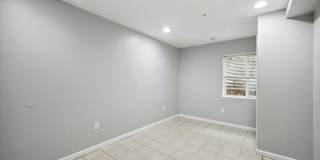 528 S 13TH Street Gallery 18