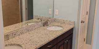 Beautiful 4 Bedroom, 3.5 Bath + Office Single Family Home Located in Ox Bottom Crest For Lease Gallery 28