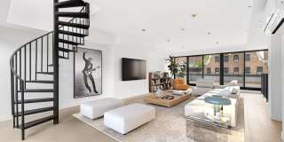 442 West 22nd Street Gallery 15