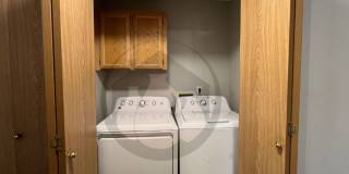 Single Level House - Move-in Ready Early July Gallery 10