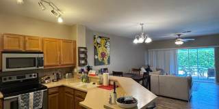 Charming 2BR Townhome in Fort Myers Gallery 1