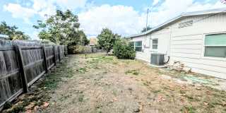 Annual furnished Updated 4-Bedroom Pool Home with Spacious Living Areas Gallery 37