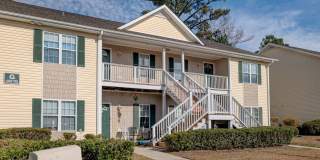 Spacious condo in excellent location Gallery 1