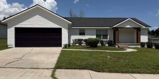 Beautifully Updated Wellington Place Home! Gallery 1