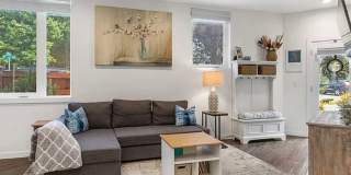 Greenwood Townhome Gallery 8