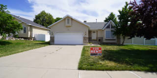 324 E 1100 N Gallery 1