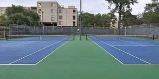 Large 1 Bedroom in Walnut Creek, Gym, Pool, Walk to Town Gallery 14