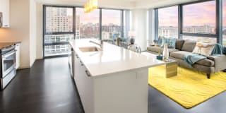 Twenty 20 Gallery 13