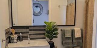 1517 E Roosevelt Street Gallery 6