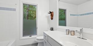 Gorgeous Home in Ironwoods Neighborhood Chapel Hill Gallery 20