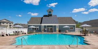 Avana East Main Gallery 21