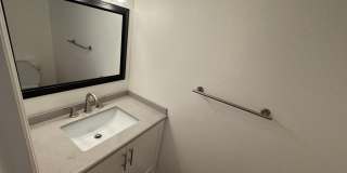 Spacious & Bright 2 Bedroom Townhome in Fountain Valley! Spacious & Bright 2 Bedroom Townhome in Fountain Valley! Gallery 6