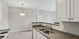 Ventana Gallery 70