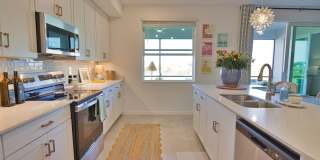 Golf Transfer New Construction 3-Bedroom 2-Bathroom First Floor Coach Home in the desirable Wellen Golf and Country Club – Minutes from Downtown Wellen Park and Braves Stadium! Gallery 17