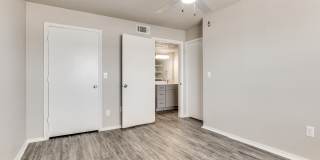 The Meadows Gallery 33