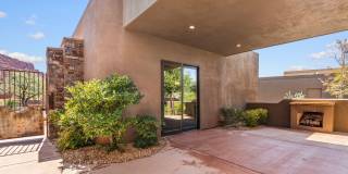 Beautiful Home in an Exclusive Gated Community Gallery 25