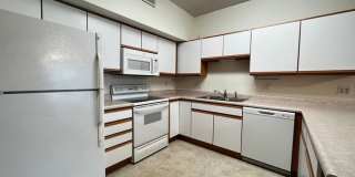 2890 Coral Court Gallery 6