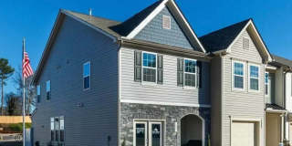 Room in 3 Bedroom Townhome at Scholar Dr Gallery 3