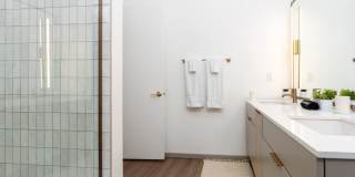 Vestra at unCommons Gallery 54
