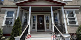 12 Dolphin Avenue Gallery 1