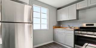 Studio for Rent! Gallery 7