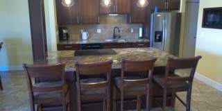 Charming Golf Course Condo for Rent – Residential Estates Gallery 11
