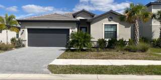 4 bedroom 3 bathroom home in Timber Creek Gallery 1