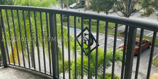 300 Crestwood Ct N Gallery 8