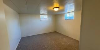 Newly Updated - Spacious 5 Bed 2 Bath Home Gallery 38