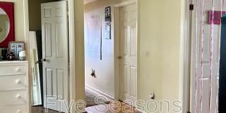 119-9 North Winooski Avenue - 9 Gallery 2