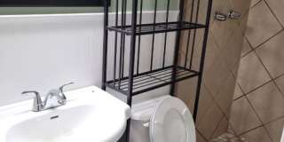 3 bed 2 bath Home for rent Gallery 3