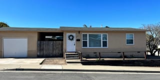 Great 2 Bedroom Corner Lot House Seaside Gallery 1