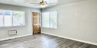 412 N 17th Dr Gallery 14